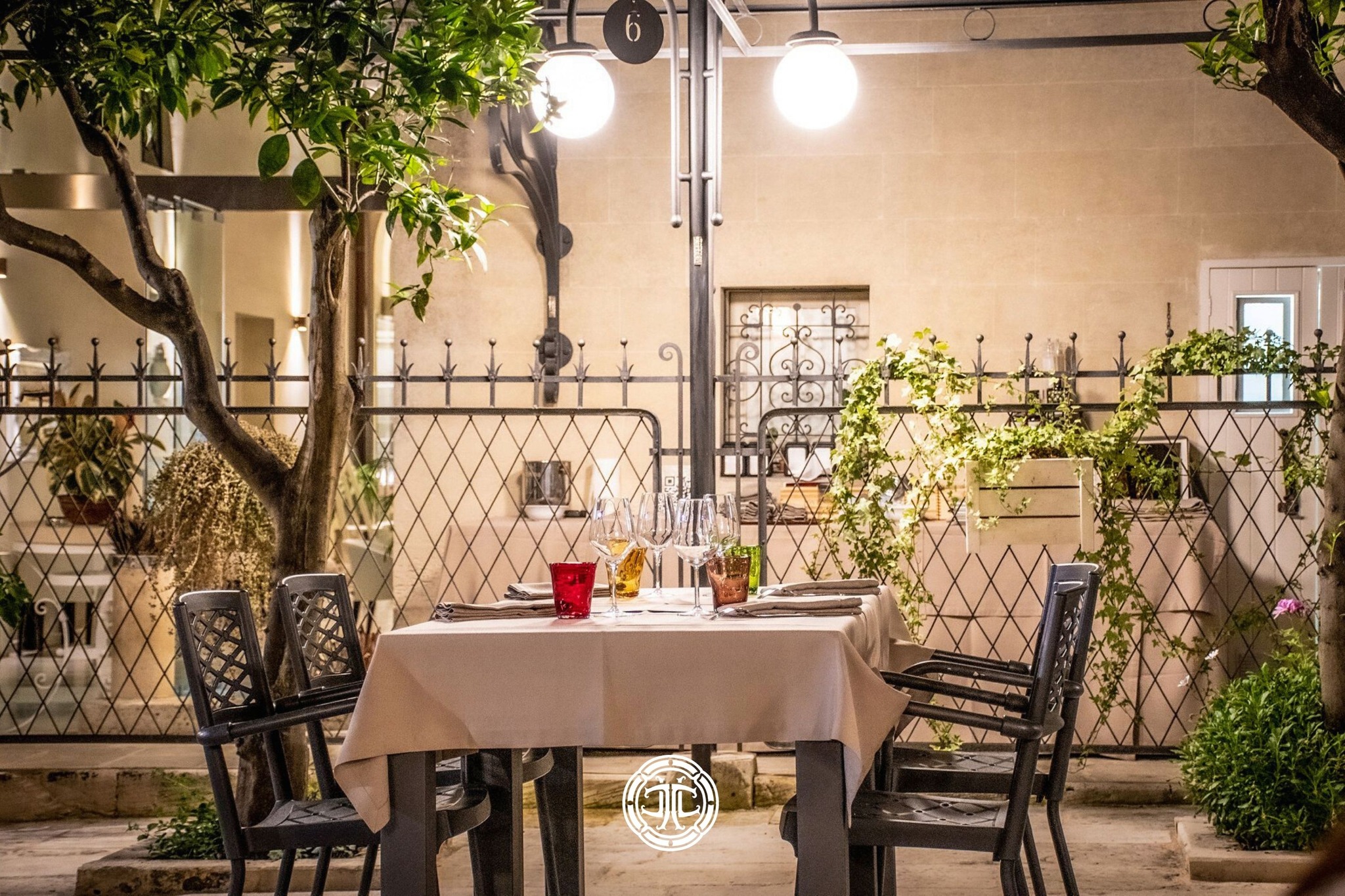A CENA NEL GIARDINO